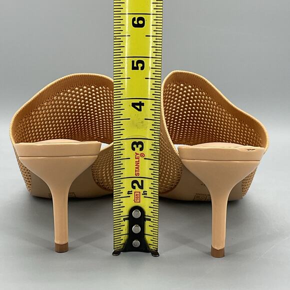 NEW Journee Collection Women’s Leighton Knit Slip on Sandals Beige Size 9 - Picture 4 of 11